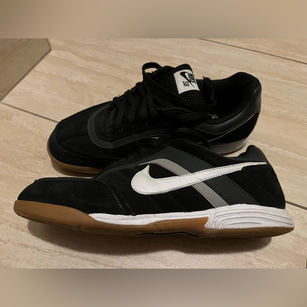 Nike SB Runners